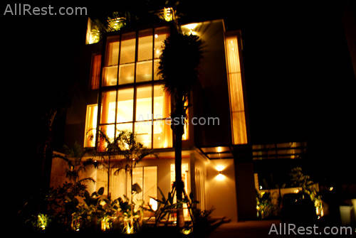The Lantern Hotel 2